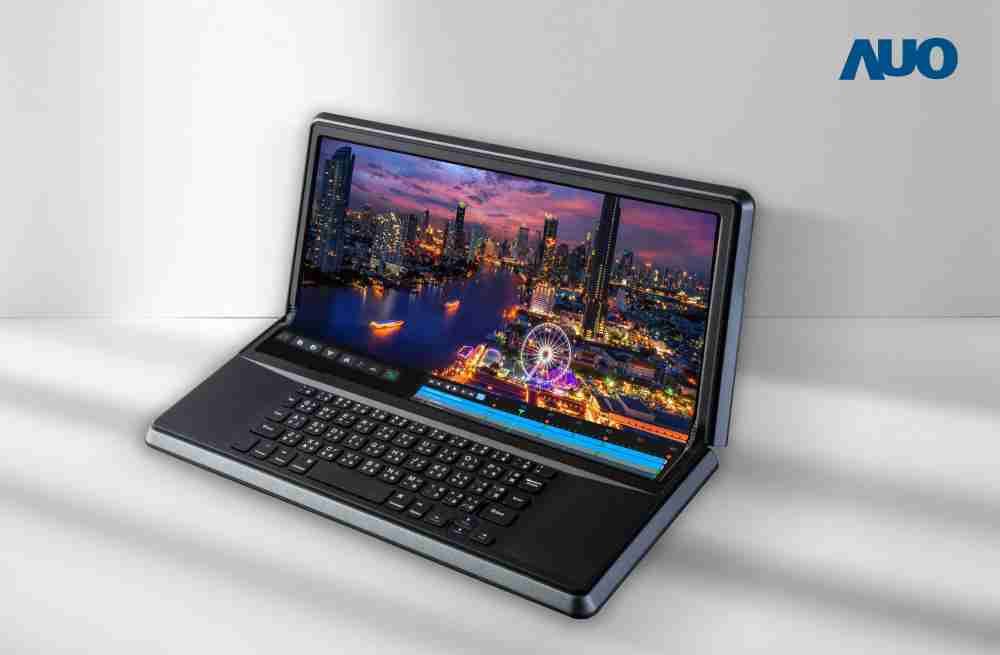 z6尊龙14.6吋Micro LED折迭显示屏幕，，，，搭配半径4mm的弯折绞炼，，，，以及高画素、、、、高亮度、、、高对比度的显示技术特点，，即便在大视角下仍保有绝佳色相与亮度