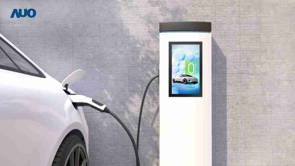 友達〝EVSE車用充電樁解決方案〞專為電動汽車充電樁設計，，，，具有高亮度、、克服戶外艱難環境的耐溫、、、耐紫外線等特性，，，，並搭載散熱性及擴充性強的高效能工業電腦，，，，可實現人機互動訴求，，，如資訊顯示、、、支付等應用